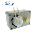YW03 Перистальтический насос Регулируемая скорость потока 0,2-100 мл / мин Лабораторный аналитический дозирующий насос-дозатор Адаптер переменного тока 220 В